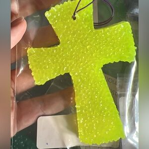 Yellow Cross Freshie